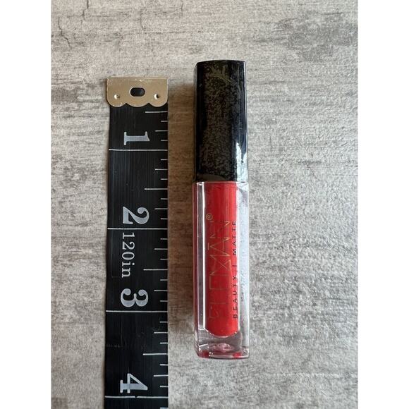 ELEMAN BEAUTY Matte Liquid Lipstick in Moscow New Sealed Red Non Drying 2.2ml - Picture 4 of 4